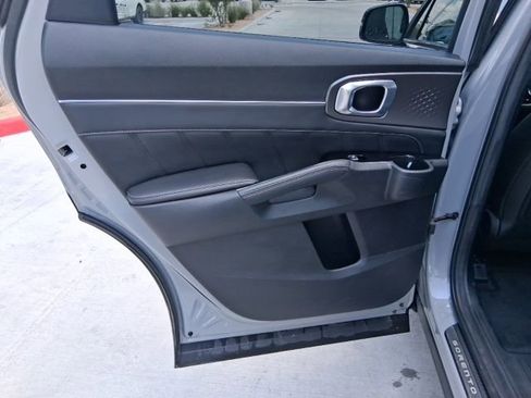 Used 2023 Kia Sorento SX FWD image 15