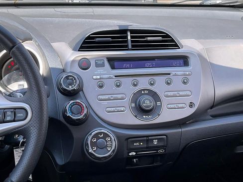 Used 2009 Honda Fit Sport image 7