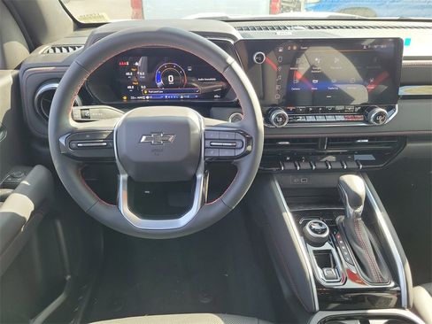 New 2025 Chevrolet Colorado Z71 w/ Technology Package image 4