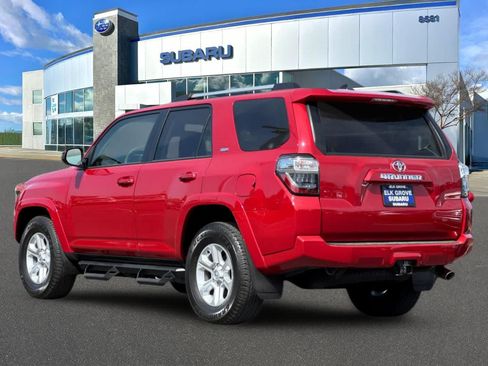 Used 2022 Toyota 4Runner SR5 RWD image 9
