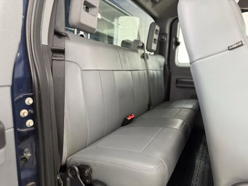 Used 2011 Ford F550 4x4 SuperCab Super Duty w/ PWR Equipment Group image 46