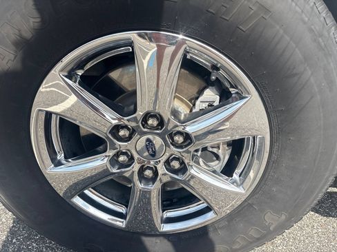 Used 2023 Ford F150 XLT w/ Equipment Group 302A High RWD image 12