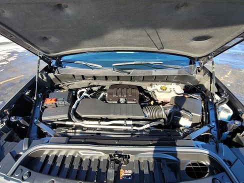 Used 2023 Chevrolet Silverado 1500 Custom image 17