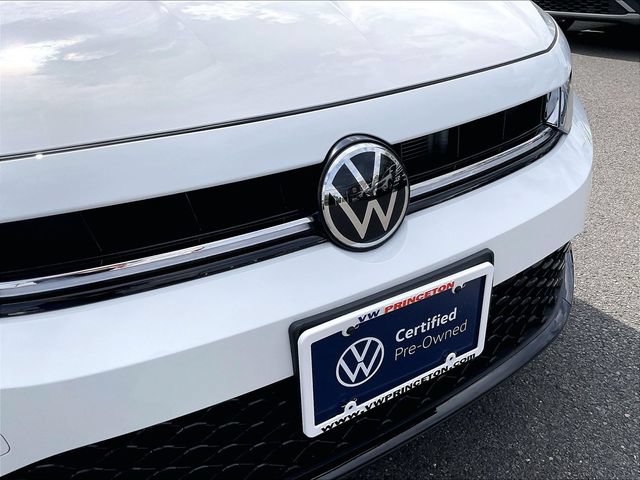 Certified 2025 Volkswagen Jetta Sport FWD image 30