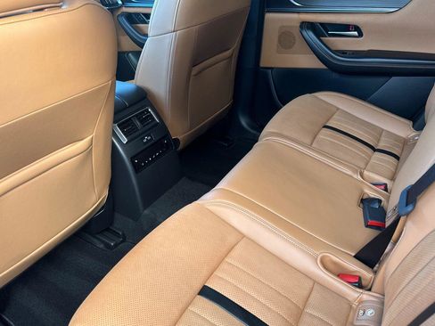 Used 2025 MAZDA CX-70 3.3 Turbo S w/ Premium Plus image 14