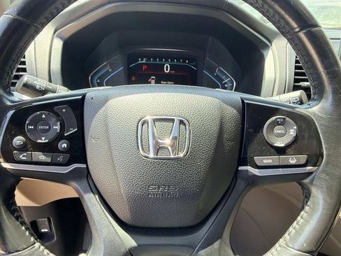 Used 2018 Honda Odyssey EX-L image 17