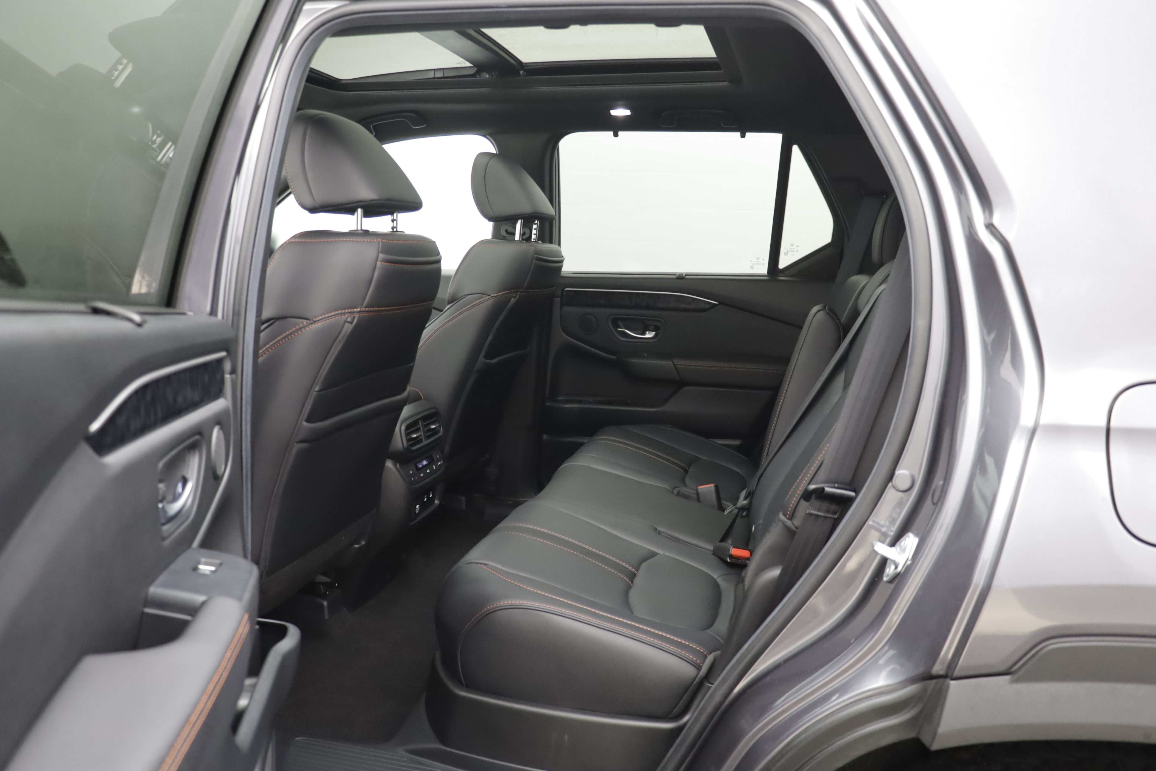 Used 2026 Honda Passport TrailSport Elite image 14