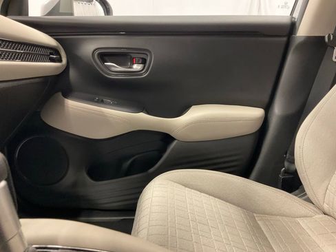 Used 2024 Honda HR-V LX image 21
