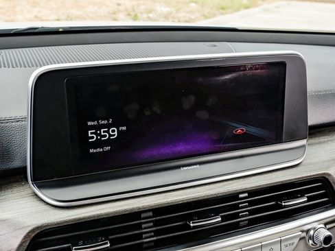 Used 2022 Kia Telluride EX w/ EX Premium Package FWD image 20