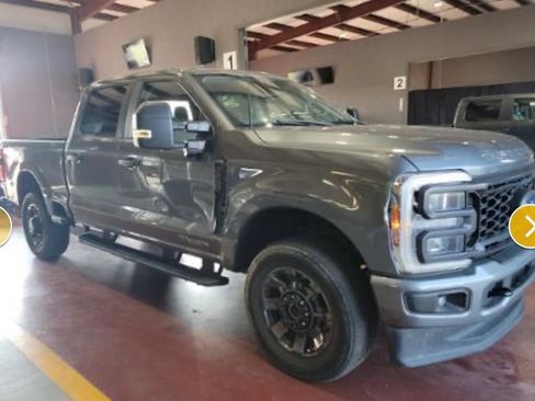 Used 2024 Ford F250 XL w/ STX Appearance Package AWD/4WD image 5