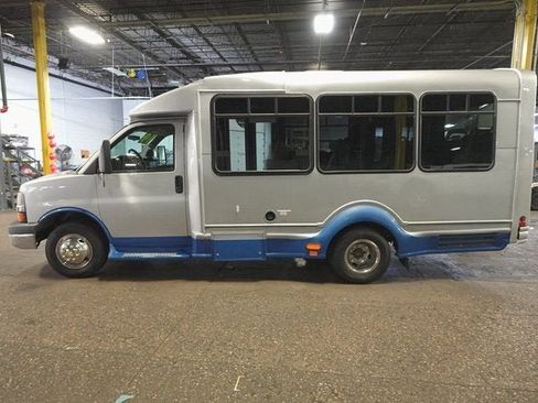 Used 2014 Chevrolet Express 3500 w/ Shuttle Bus Package image 2