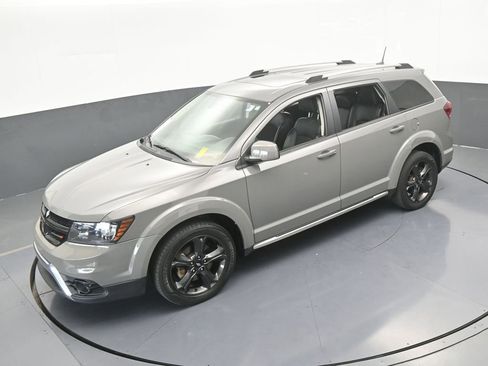 Used 2020 Dodge Journey Crossroad image 52