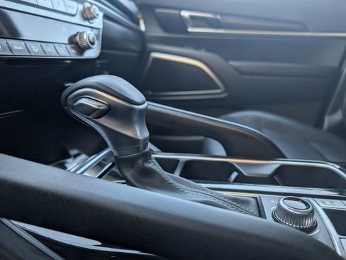 Used 2025 Kia Telluride S image 19