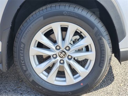 New 2026 Toyota Corolla Cross LE image 7