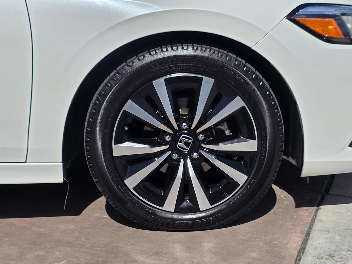 Used 2022 Honda Civic EX image 13