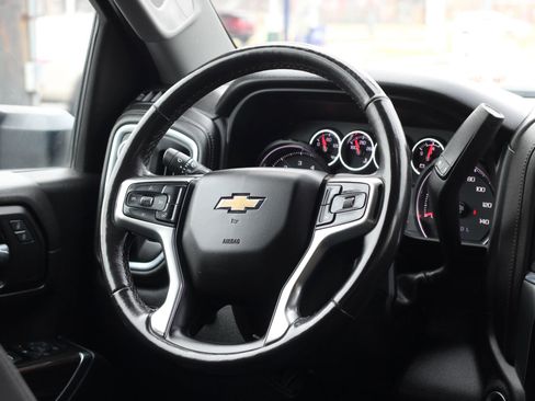 Used 2023 Chevrolet Silverado 2500 LT w/ Convenience Package image 11