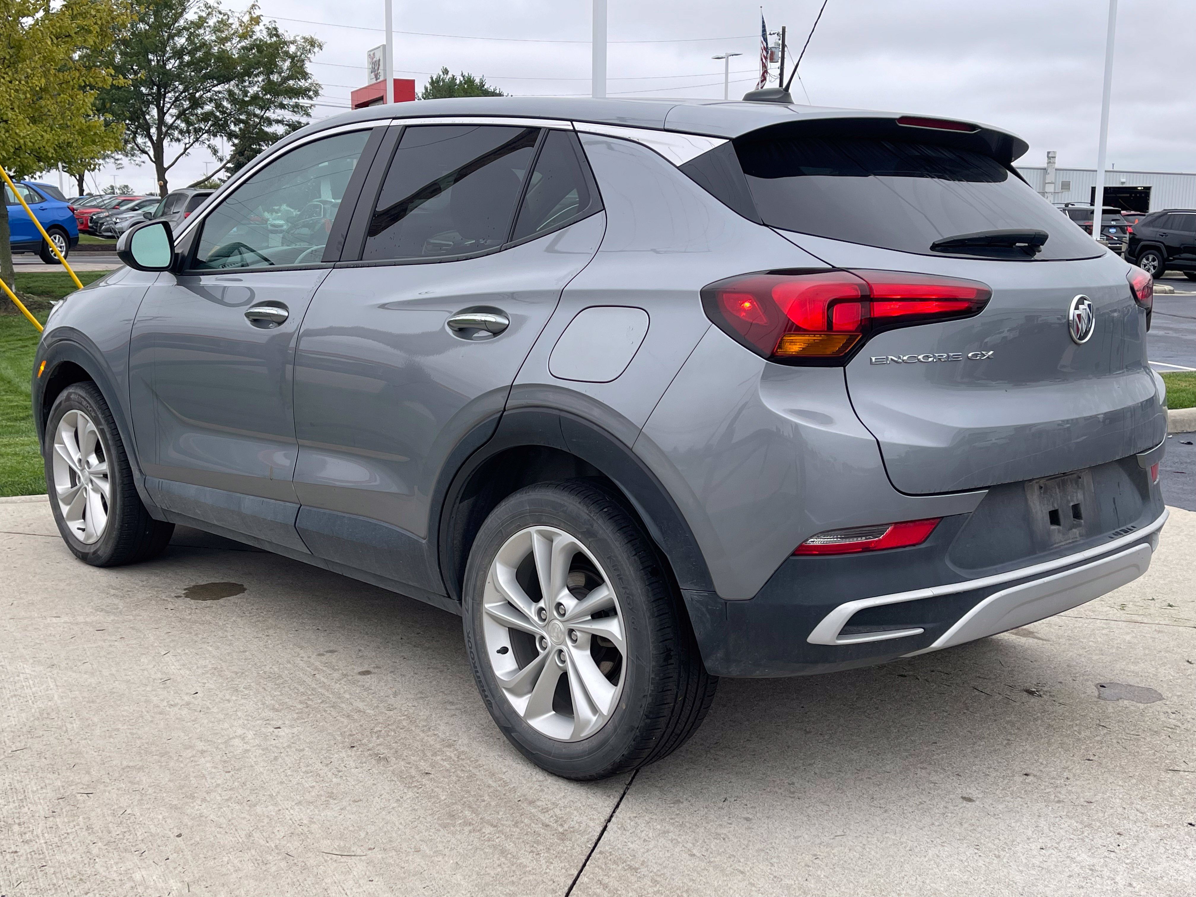 Used 2023 Buick Encore GX Preferred w/ Cold Weather Comfort Package FWD image 5