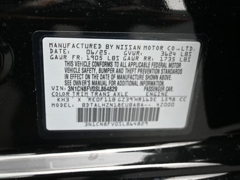 Certified 2025 Nissan Versa SR w/ Trunk Package image 10