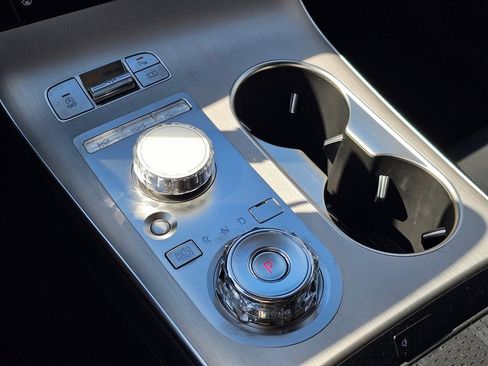 New 2026 Genesis GV70 2.5T Advanced image 19