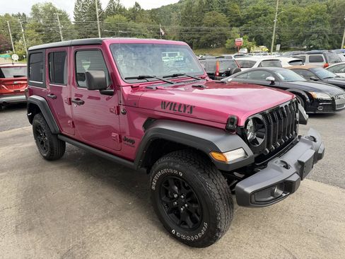Used 2022 Jeep Wrangler Unlimited Sport AWD/4WD image 3