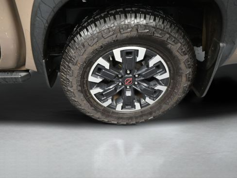 Used 2022 Nissan Frontier Pro-X RWD image 36