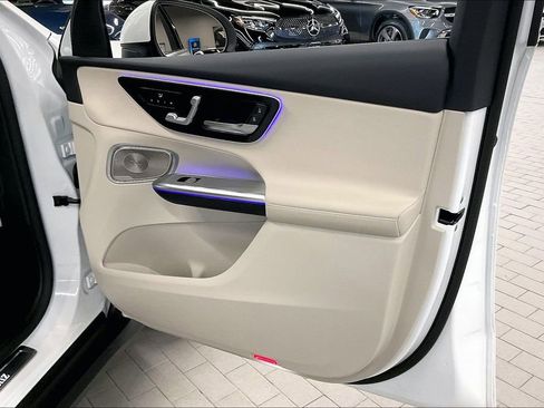Certified 2025 Mercedes-Benz GLC 350e 4MATIC image 16
