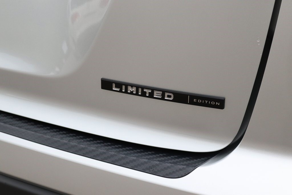 New 2026 Mitsubishi Eclipse Cross LE AWD/4WD image 28