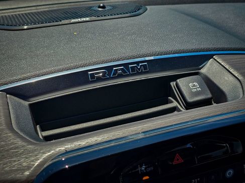 New 2026 RAM 1500 Laramie AWD/4WD image 24