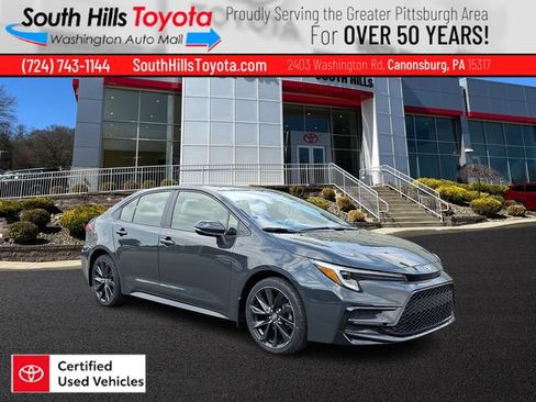 Used 2025 Toyota Corolla SE w/ Convenience Package FWD image 1