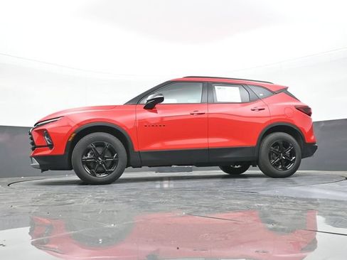 Used 2024 Chevrolet Blazer LT w/ Midnight/Sport Edition FWD image 58