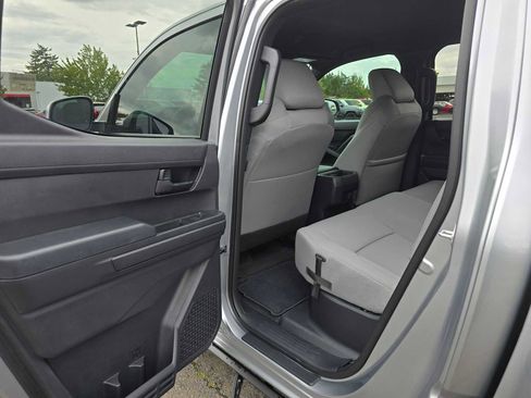 Certified 2025 Toyota Tacoma SR5 image 21
