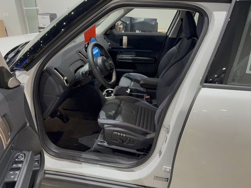 Certified 2025 MINI Cooper Countryman S image 8