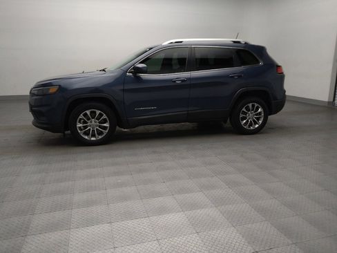 Used 2021 Jeep Cherokee Latitude Lux FWD image 2