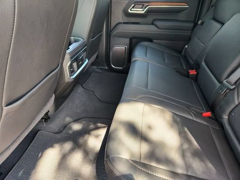 Used 2025 GMC Sierra 1500 Denali w/ Denali Reserve Package AWD/4WD image 31