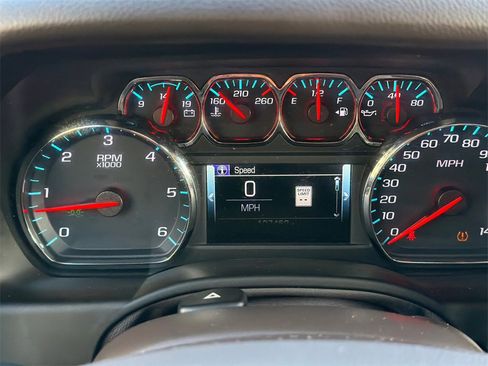 Used 2019 Chevrolet Tahoe LT w/ LT Signature Package image 31