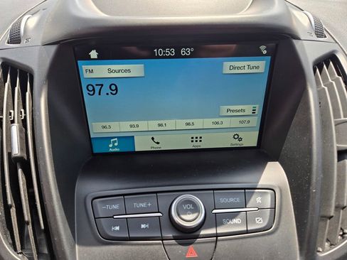 Used 2019 Ford Escape SE FWD image 25