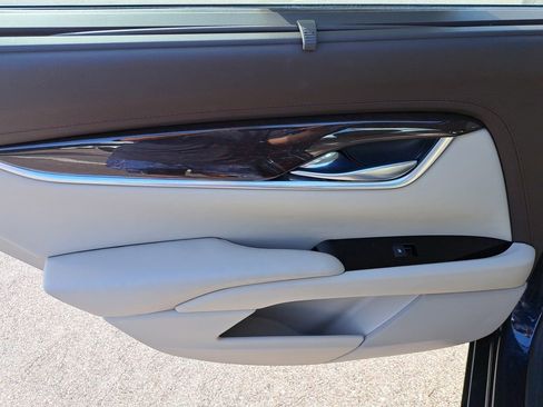 Used 2016 Cadillac XTS Premium w/ Driver Assist Package image 7