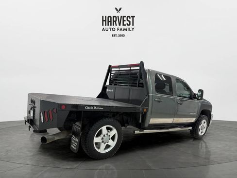 Used 2011 Chevrolet Silverado 2500 LTZ w/ LTZ Plus Package AWD/4WD image 7