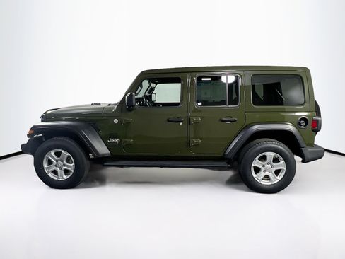 Used 2021 Jeep Wrangler Sport S w/ Sun And Sound Package image 8