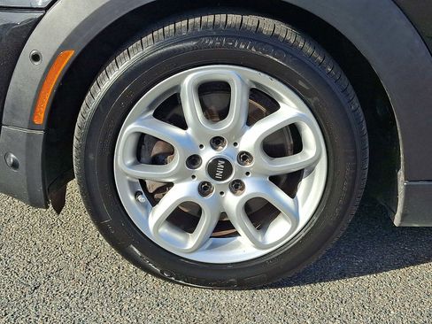 Used 2018 MINI Cooper S image 9