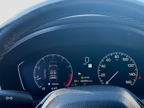 Used 2024 Honda Civic Sport image 11