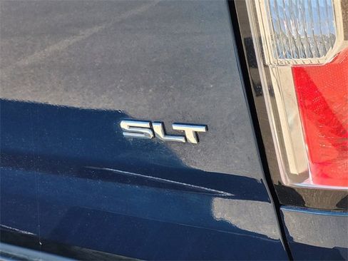 Used 2019 GMC Canyon SLT w/ Driver Alert Package image 8