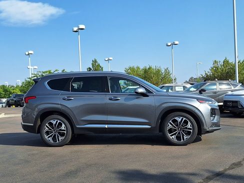 Used 2019 Hyundai Santa Fe Limited AWD/4WD image 2