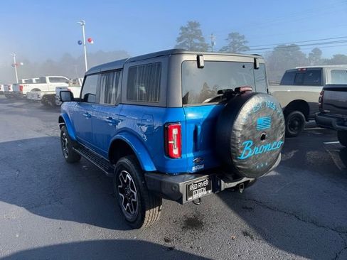 Used 2024 Ford Bronco Outer Banks image 3