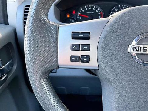 Certified 2020 Nissan Frontier SV image 23