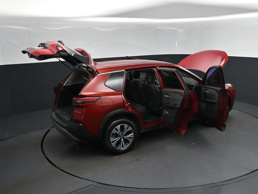 Used 2021 Nissan Rogue SV FWD image 49