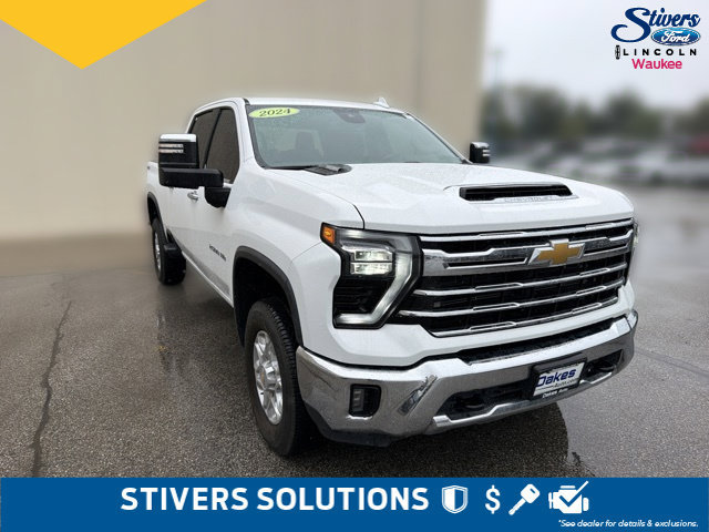 Used 2024 Chevrolet Silverado 2500 LTZ AWD/4WD image 3