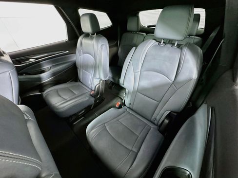 Used 2023 Buick Enclave Essence w/ Experience Buick Package AWD/4WD image 22