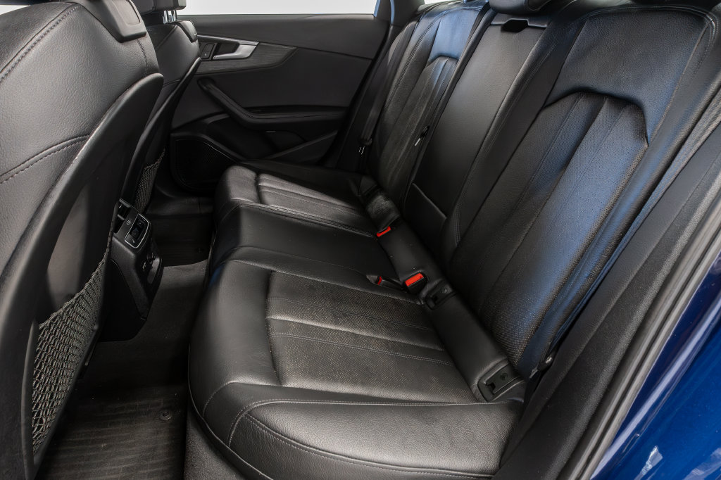 Used 2019 Audi A4 2.0T Prestige w/ Prestige Package AWD/4WD image 31