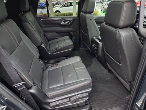 Used 2022 Chevrolet Tahoe RST w/ Luxury Package image 18